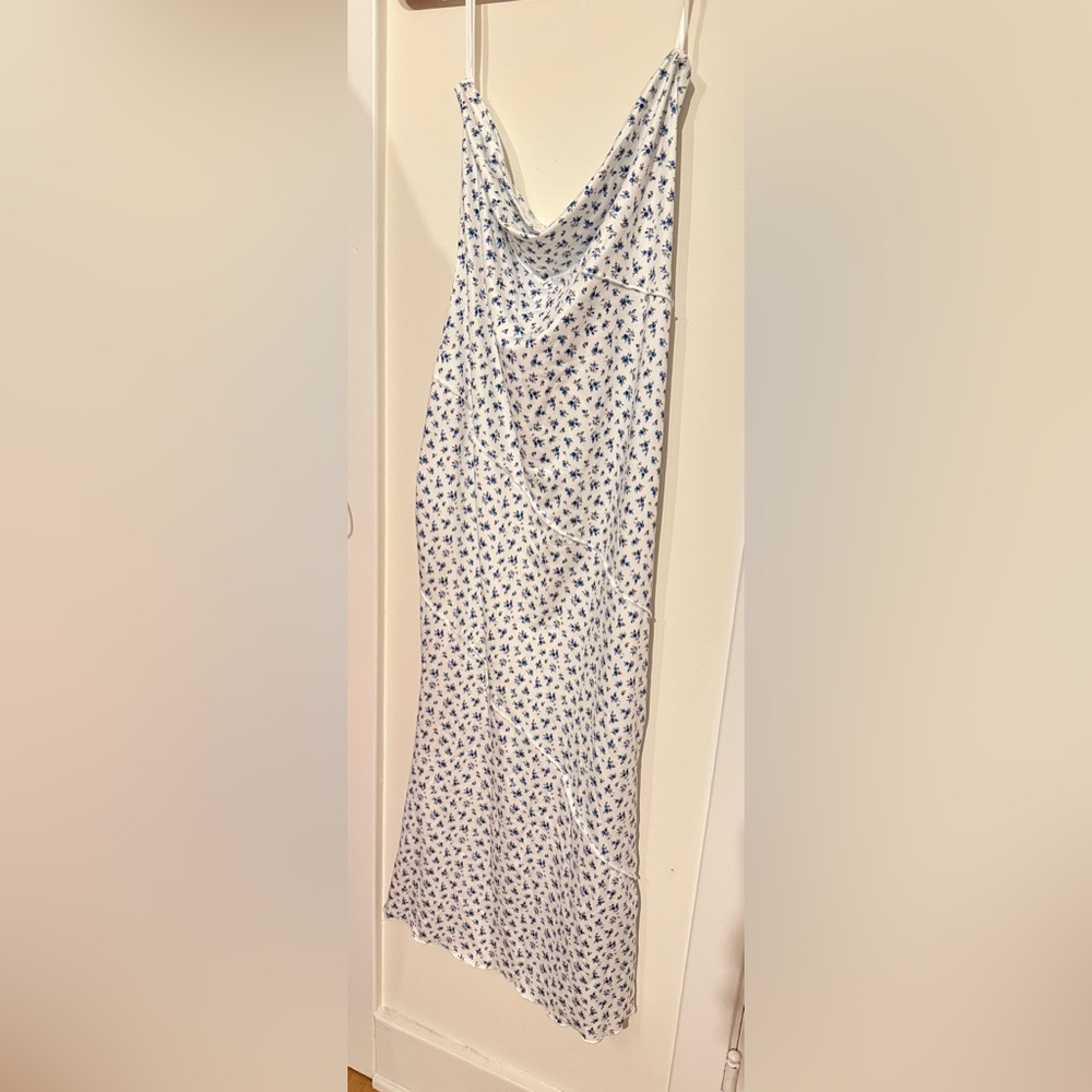 Elegant Blue and White Floral Maxi Dress